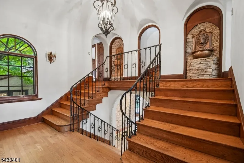 50 Rock Spring Rd West Orange, NJ 07052