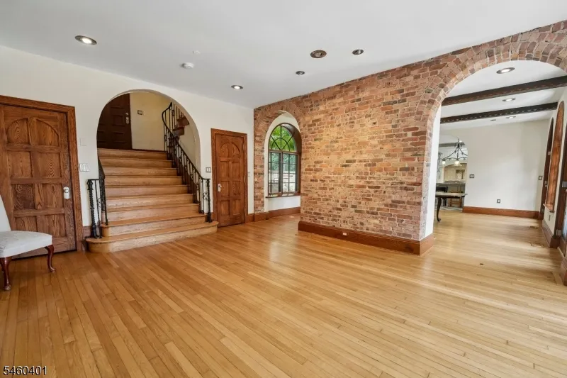 50 Rock Spring Rd West Orange, NJ 07052
