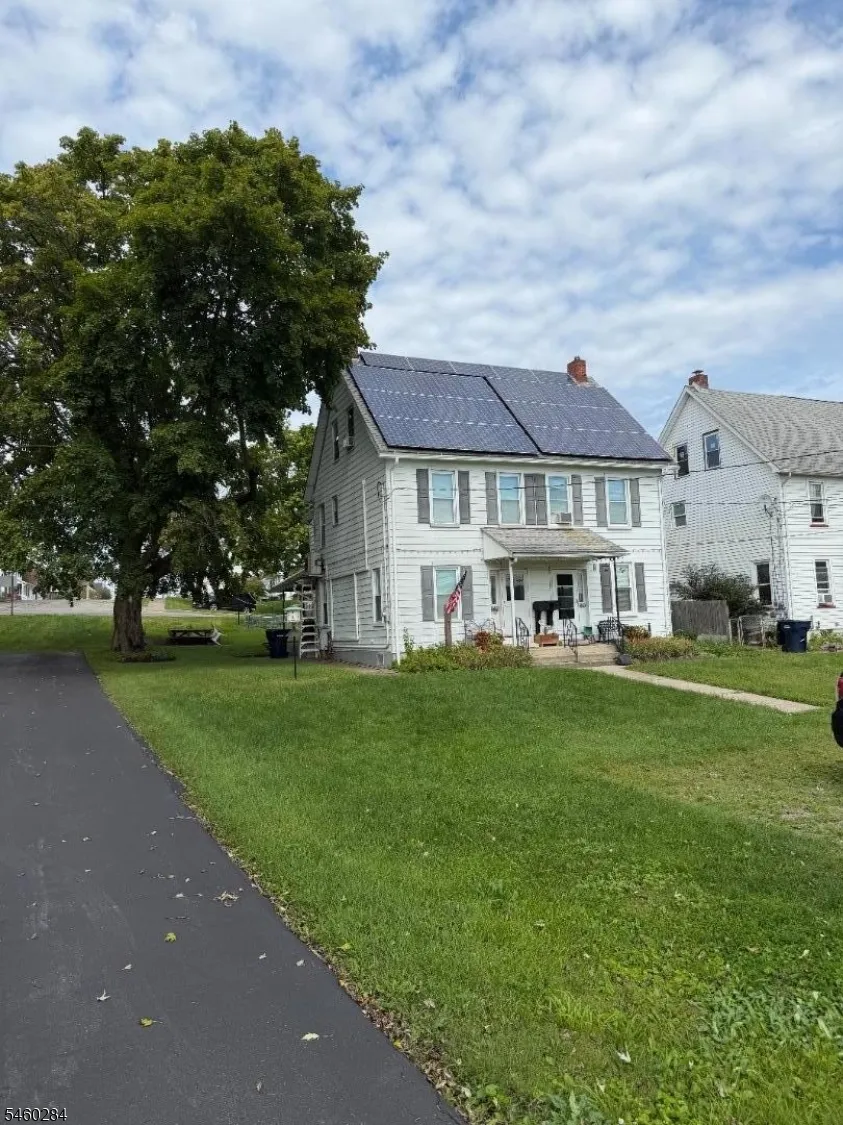 662 Vulcanite Ave Alpha, NJ 08865