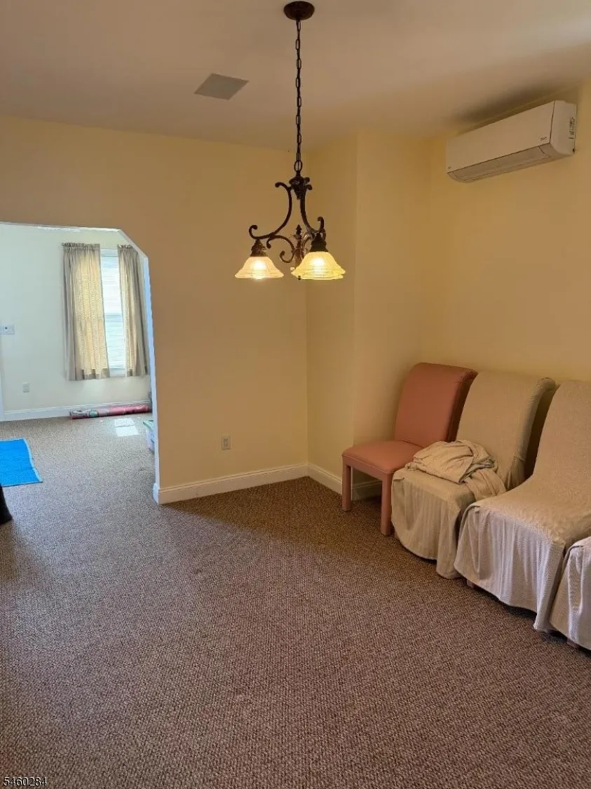 662 Vulcanite Ave Alpha, NJ 08865