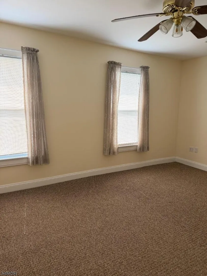 662 Vulcanite Ave Alpha, NJ 08865