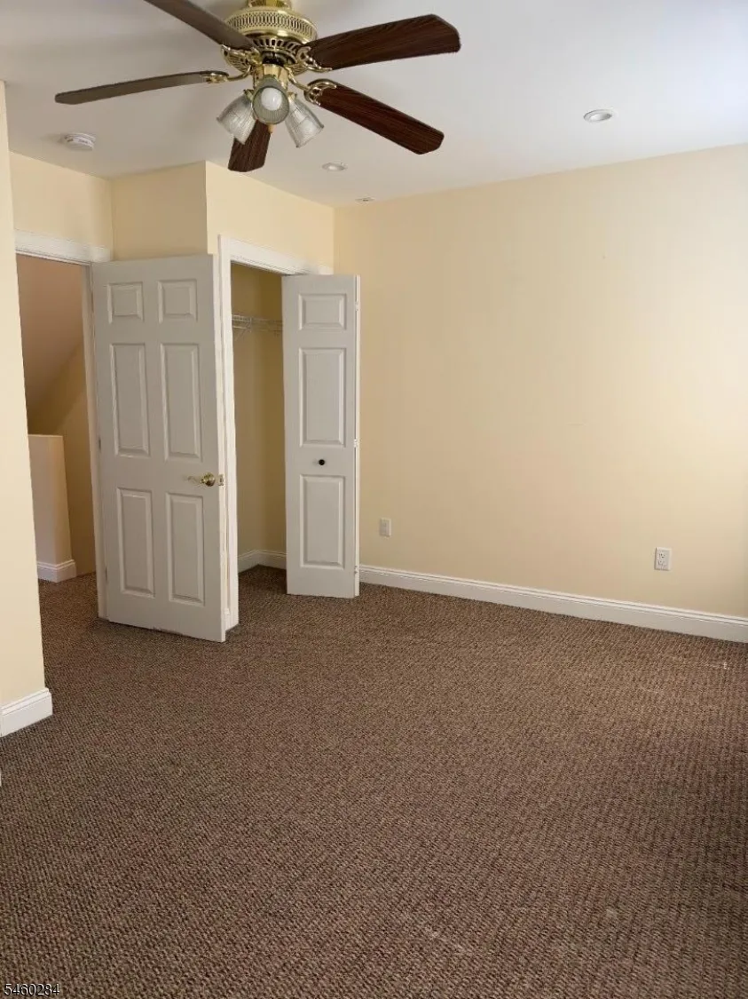 662 Vulcanite Ave Alpha, NJ 08865