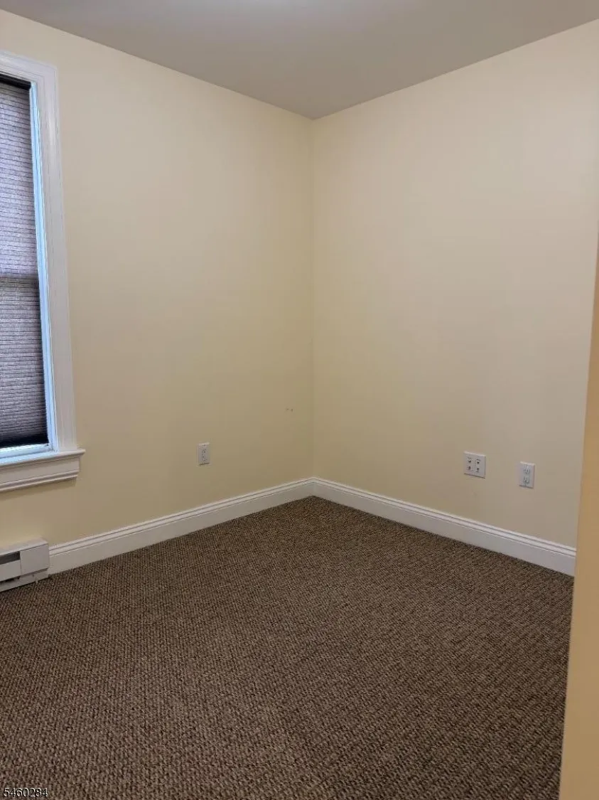 662 Vulcanite Ave Alpha, NJ 08865