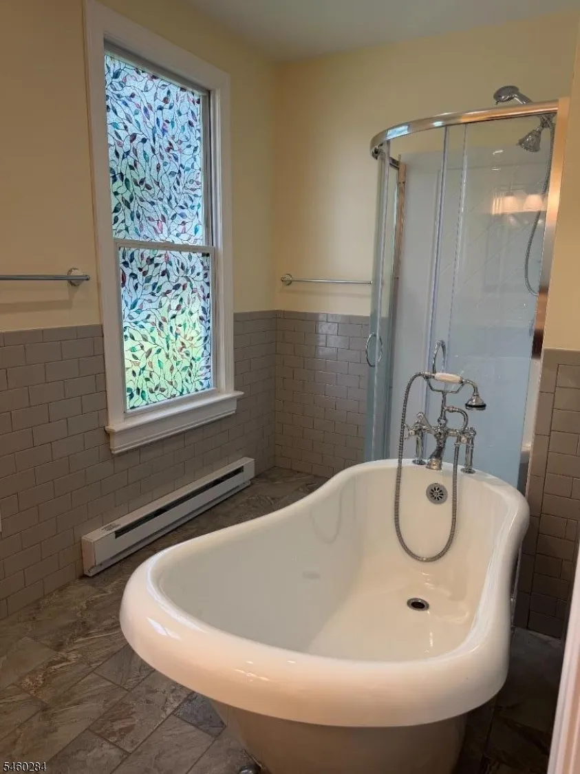 662 Vulcanite Ave Alpha, NJ 08865