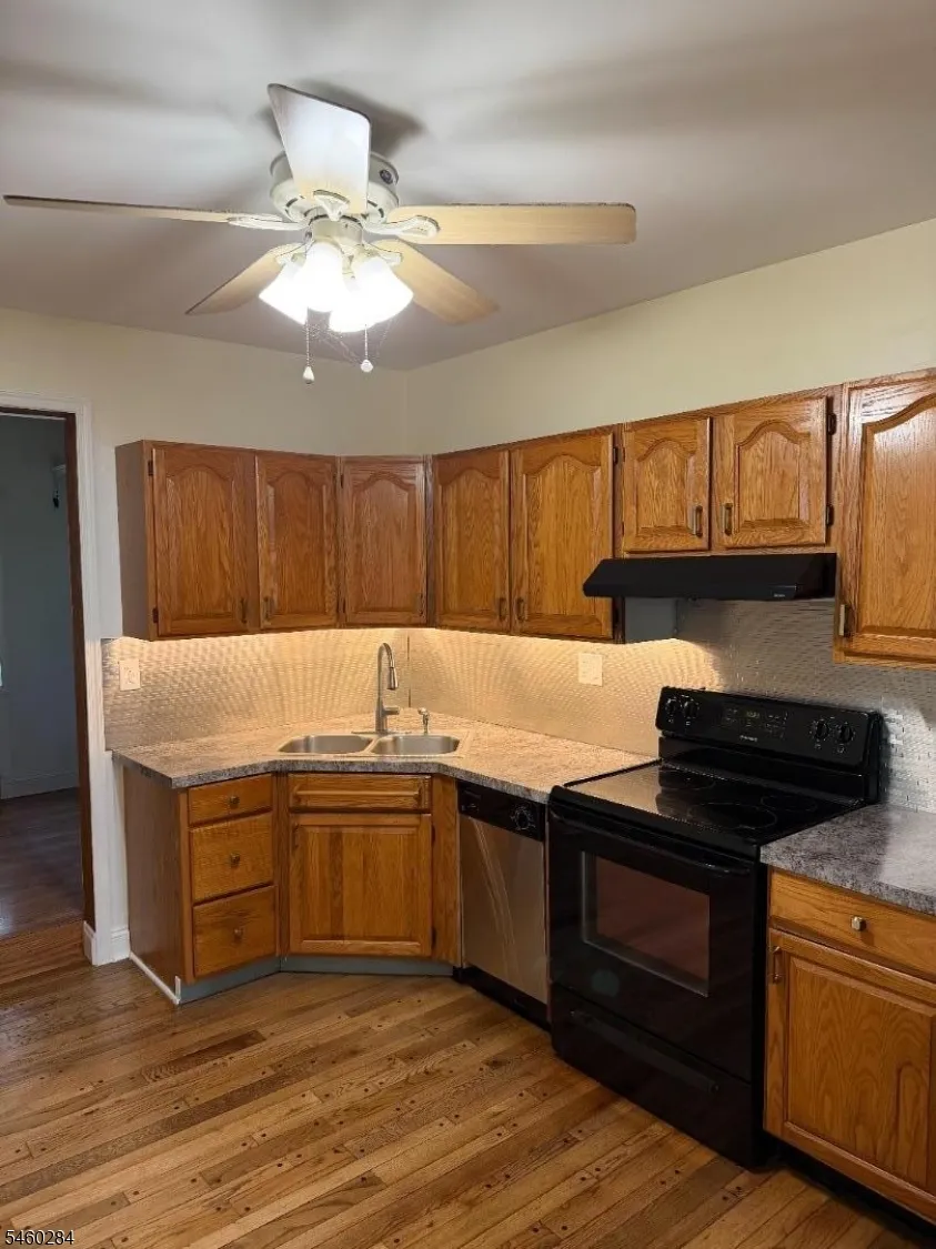 662 Vulcanite Ave Alpha, NJ 08865