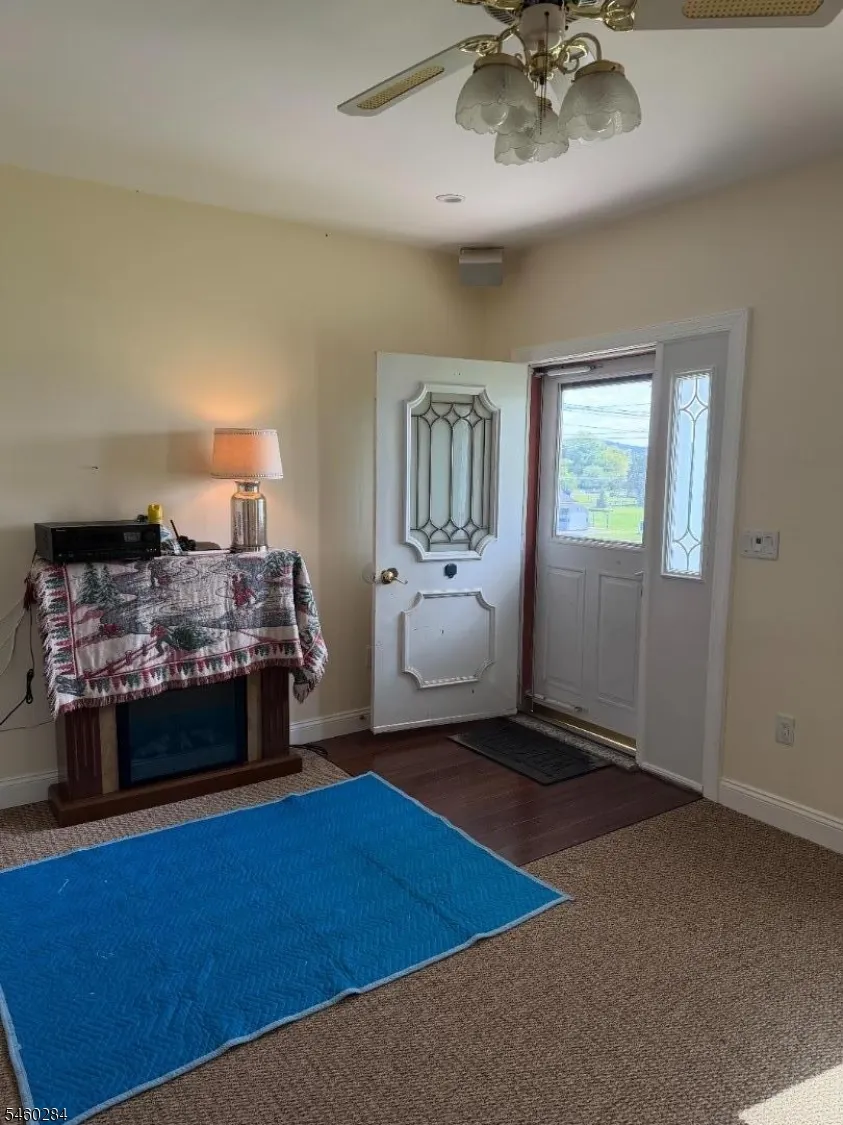 662 Vulcanite Ave Alpha, NJ 08865