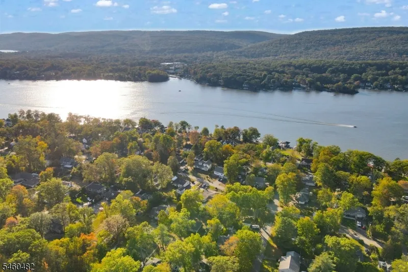 212 Long Pond Rd West Milford, NJ 07421