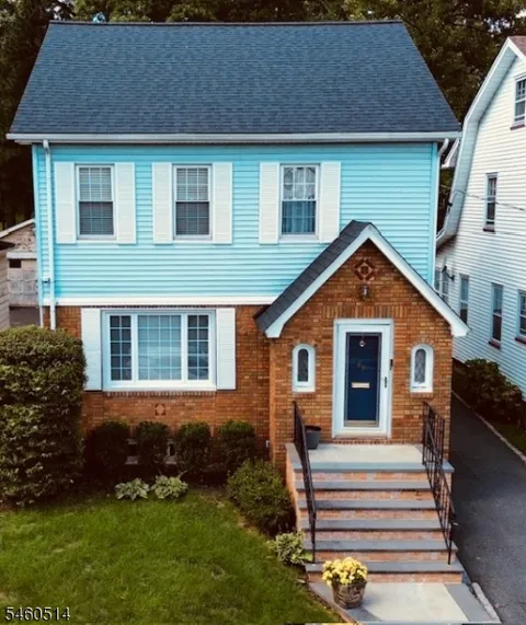 69 Tuxedo Pkwy