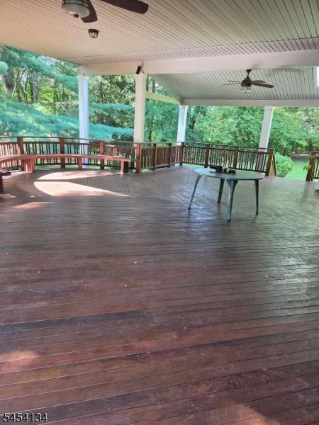 3 Alexandria Dr Alexandria, NJ 08867