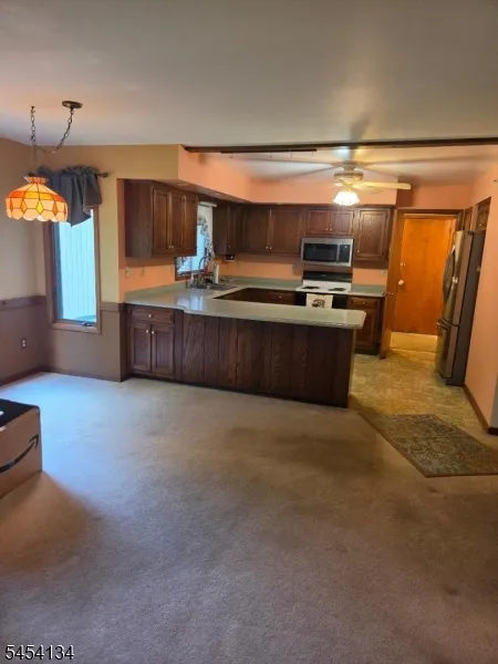 3 Alexandria Dr Alexandria, NJ 08867