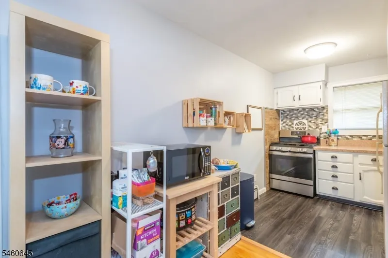 6 Colonial Dr #E Unit E Little Falls, NJ 07424