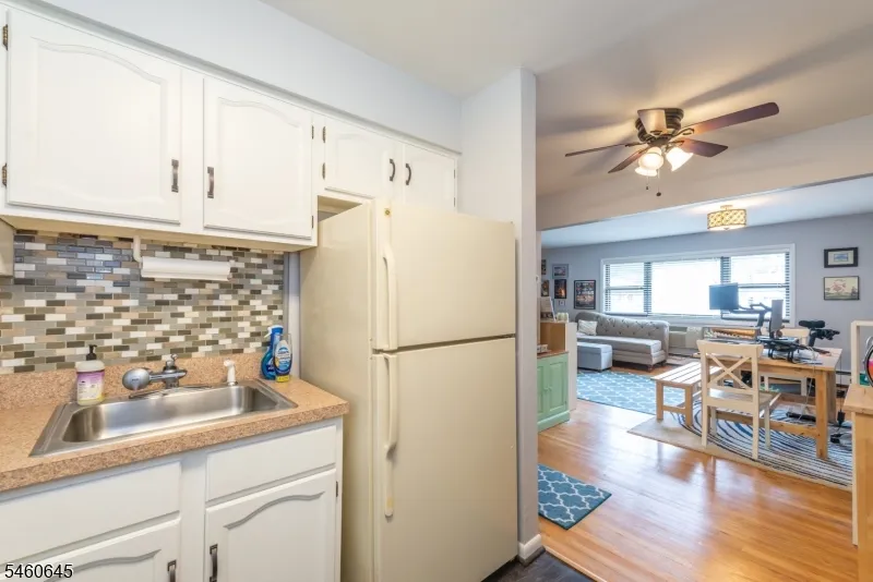 6 Colonial Dr #E Unit E Little Falls, NJ 07424