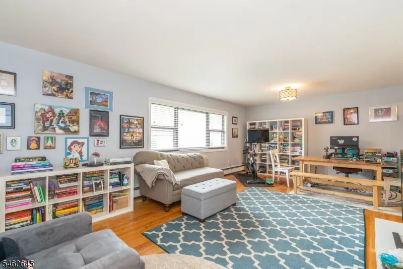 6 Colonial Dr #E Unit E Little Falls, NJ 07424