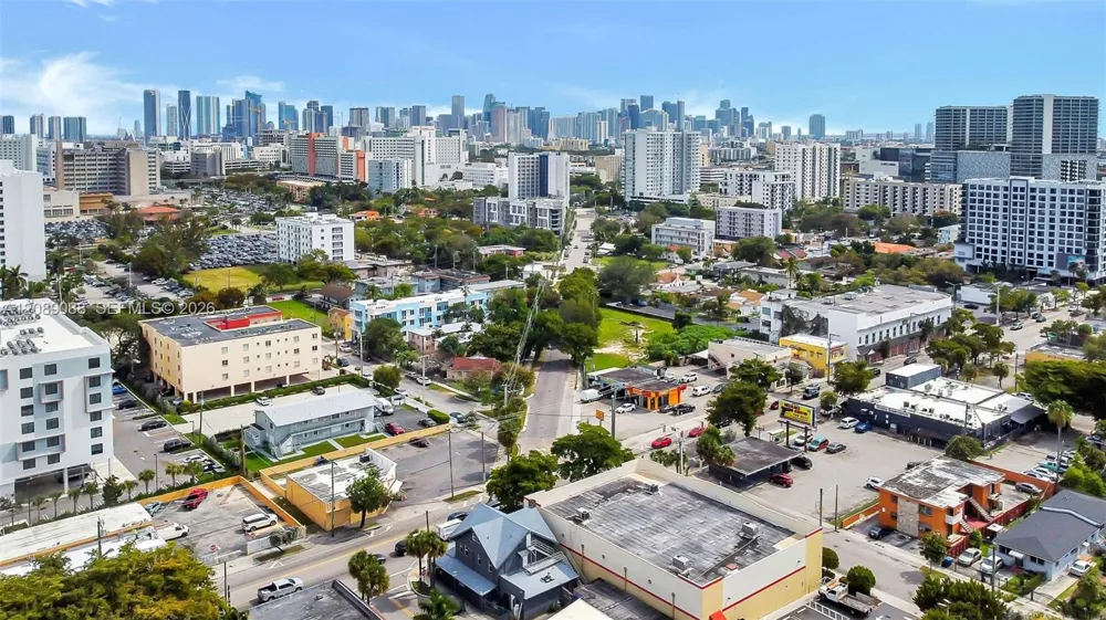 1818 NW 17th Ave Miami, FL 33125