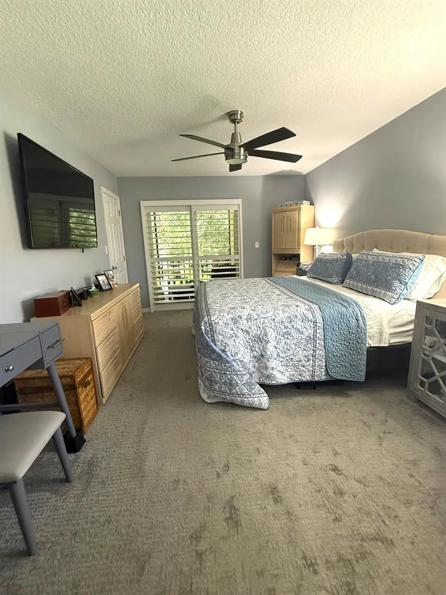 6511 Chasewood Drive #Unit g Jupiter, FL 33458