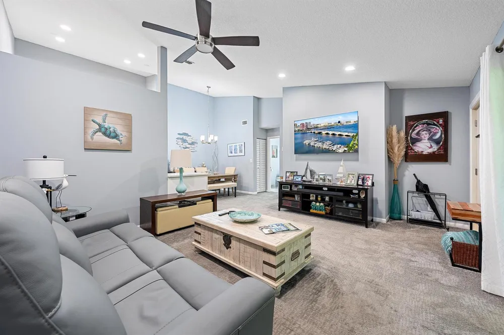 6511 Chasewood Drive #Unit g Jupiter, FL 33458