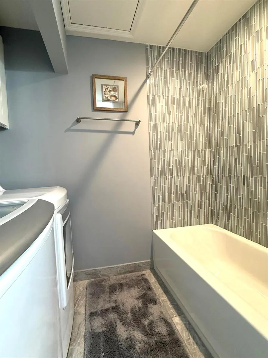 6511 Chasewood Drive #Unit g Jupiter, FL 33458
