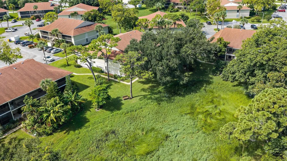 6511 Chasewood Drive #Unit g Jupiter, FL 33458
