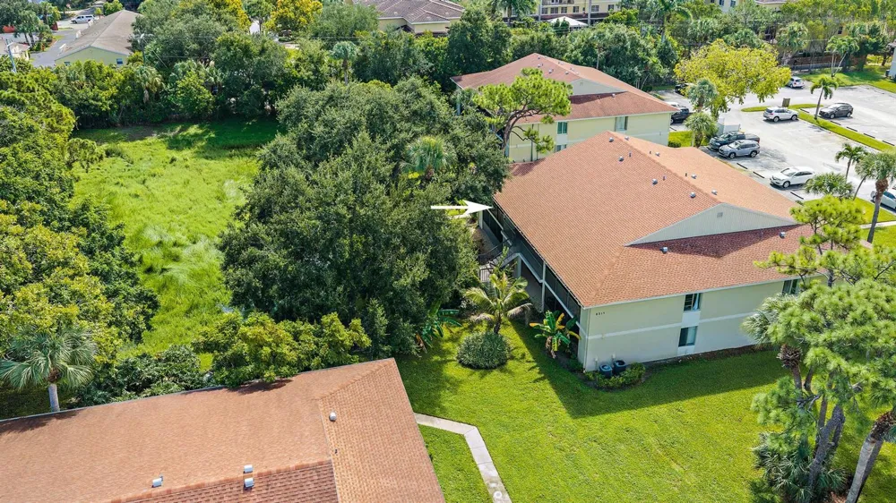 6511 Chasewood Drive #Unit g Jupiter, FL 33458