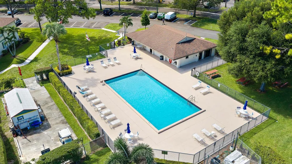 6511 Chasewood Drive #Unit g Jupiter, FL 33458