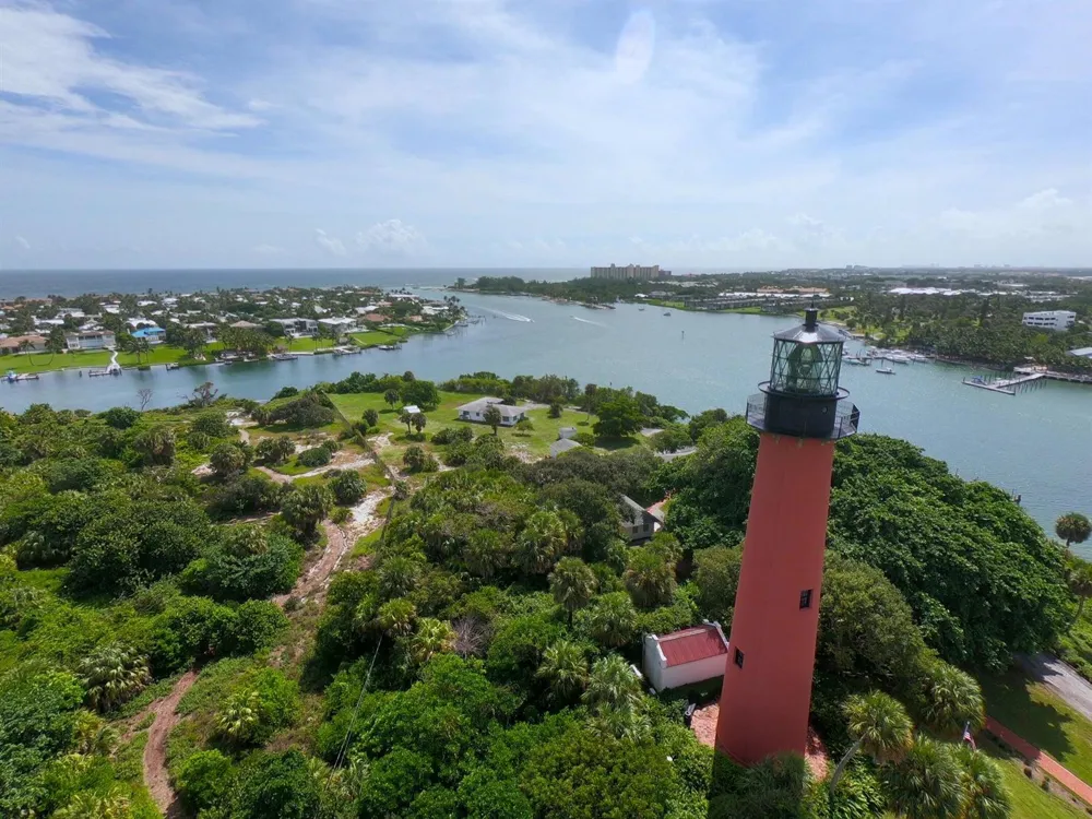 6511 Chasewood Drive #Unit g Jupiter, FL 33458