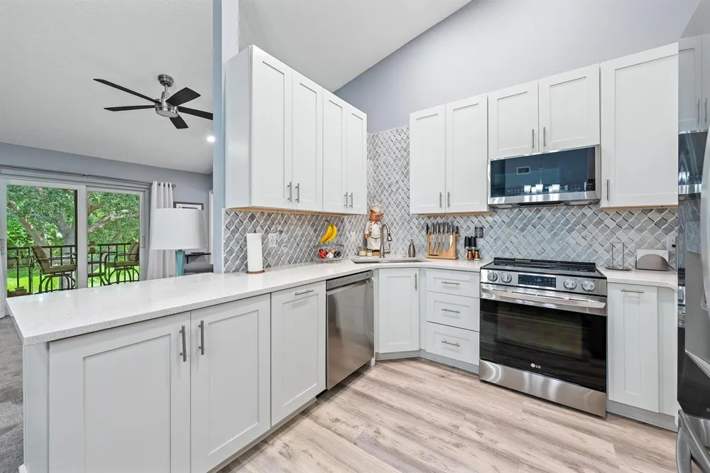 6511 Chasewood Drive #Unit g Jupiter, FL 33458