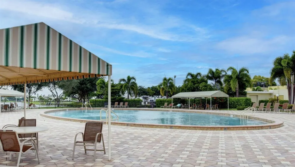 15 Salisbury A West Palm Beach, FL 33417