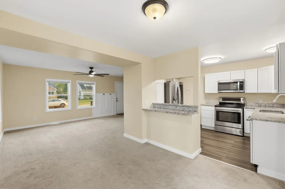 516 Lay Boulevard Kalamazoo, MI 49001