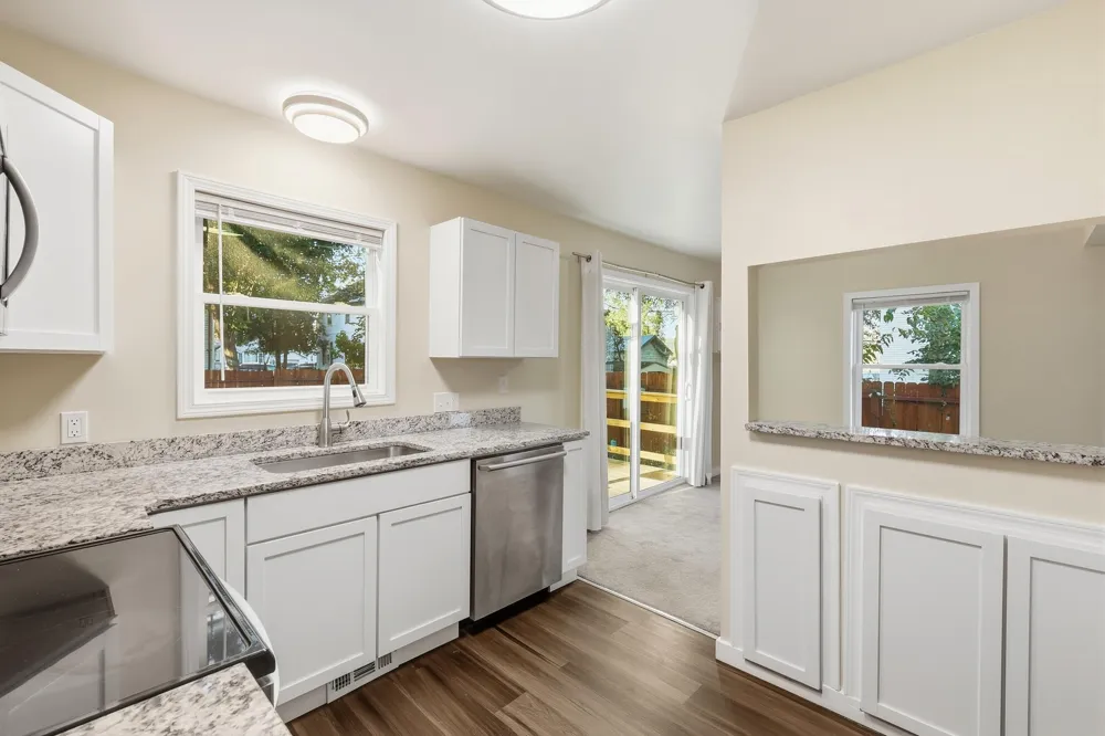 516 Lay Boulevard Kalamazoo, MI 49001