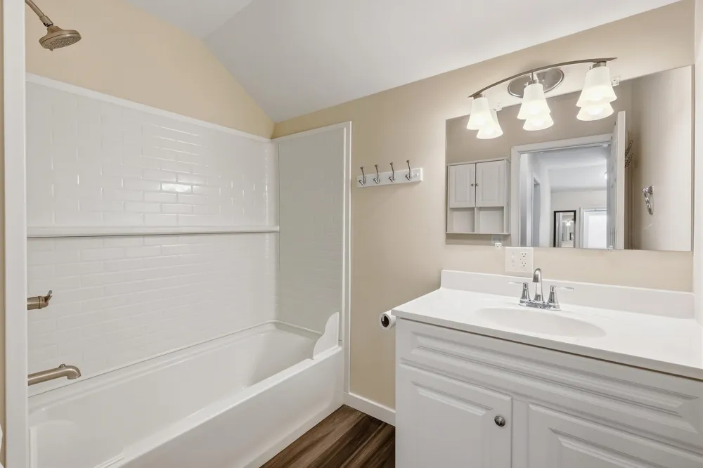 516 Lay Boulevard Kalamazoo, MI 49001