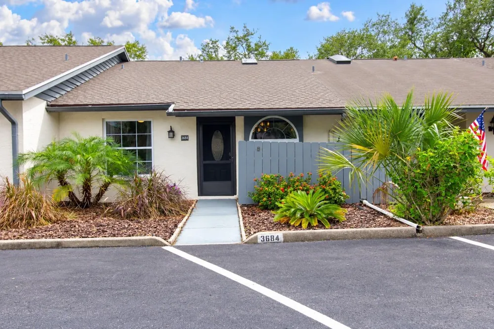 3684 CUERNAVACA COURT Largo, FL 33771