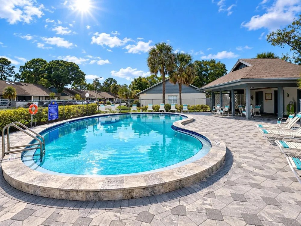 3684 CUERNAVACA COURT Largo, FL 33771