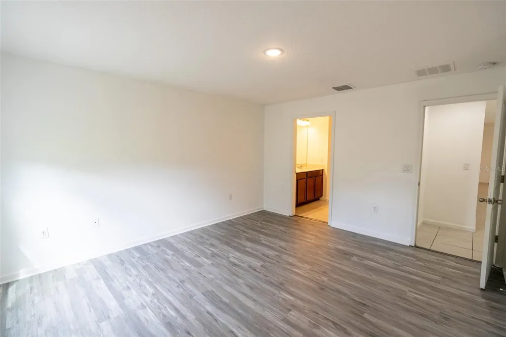 1429 LUCERNE LOOP ROAD NE Winter Haven, FL 33881