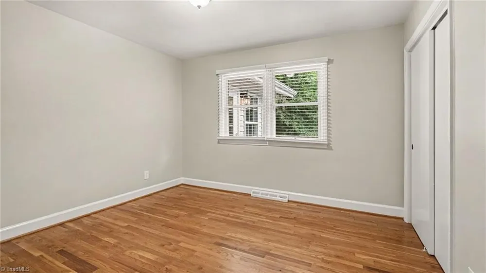 3016 Kinnamon Road Winston-Salem, NC 27104