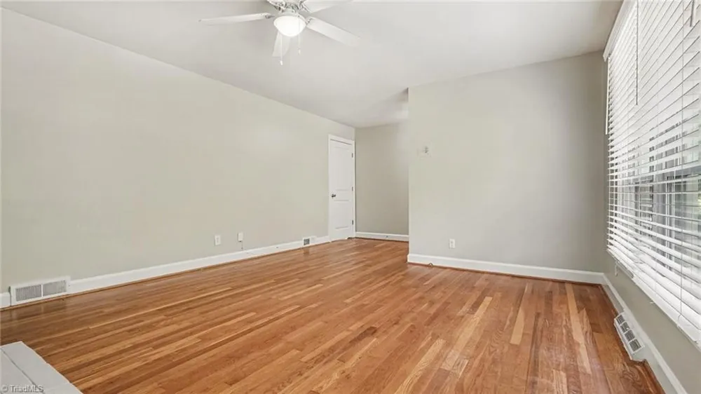3016 Kinnamon Road Winston-Salem, NC 27104