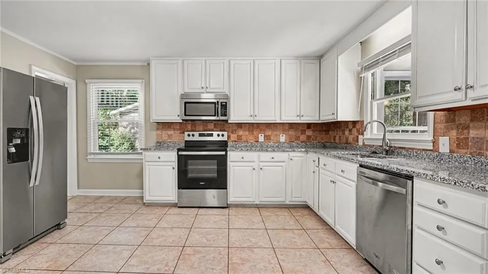 3016 Kinnamon Road Winston-Salem, NC 27104