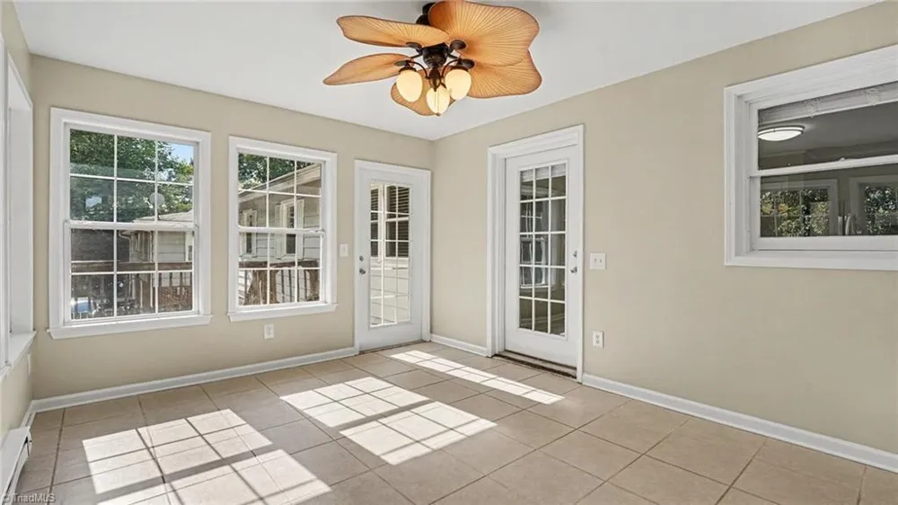 3016 Kinnamon Road Winston-Salem, NC 27104