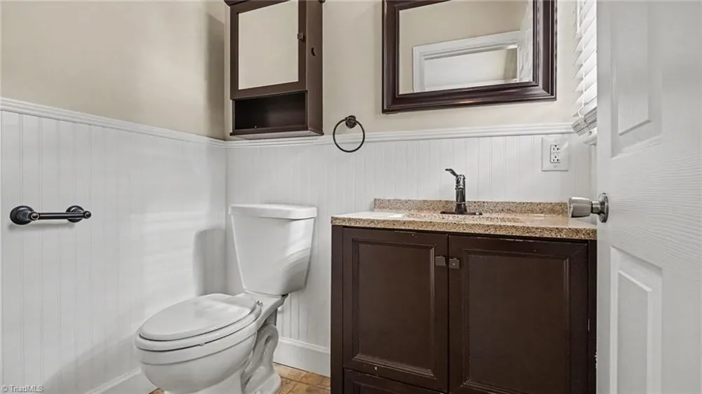 3016 Kinnamon Road Winston-Salem, NC 27104