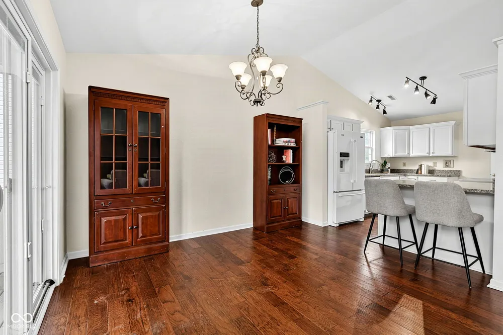 10635 Aspen Drive Fishers, IN 46037