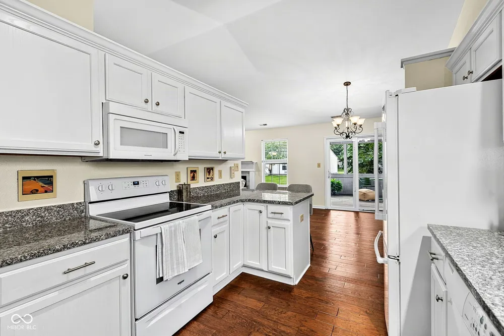 10635 Aspen Drive Fishers, IN 46037