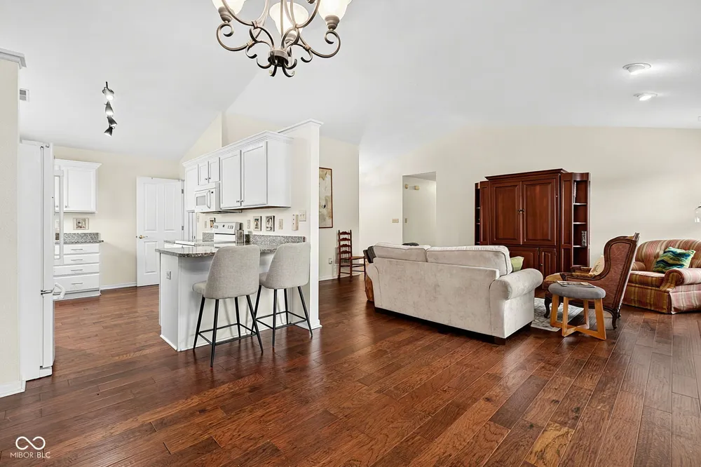 10635 Aspen Drive Fishers, IN 46037