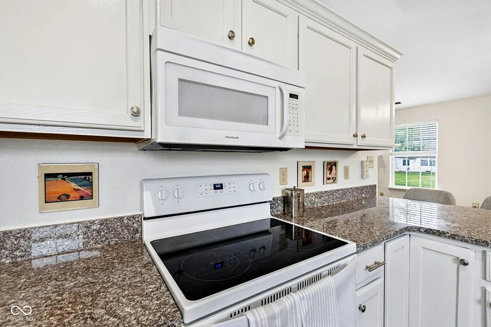 10635 Aspen Drive Fishers, IN 46037