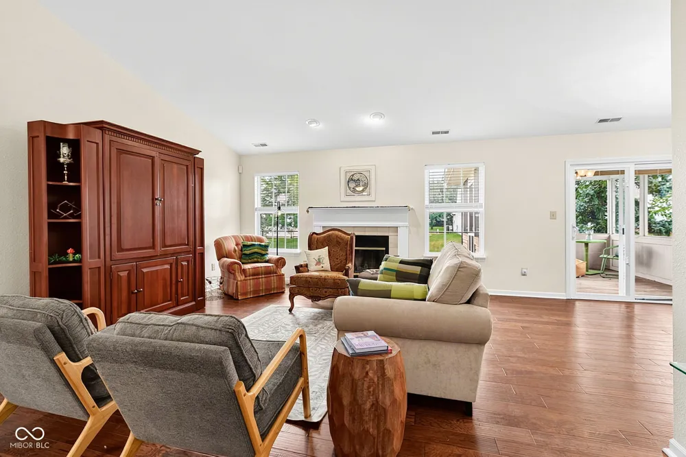 10635 Aspen Drive Fishers, IN 46037