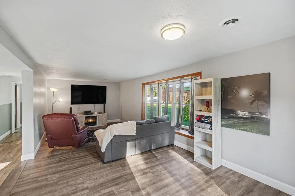 301 Maple Street Luther, MI 49656