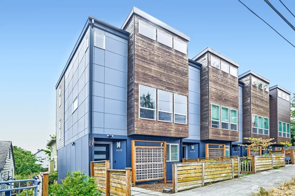 911 104th Street #B Seattle, WA 98133