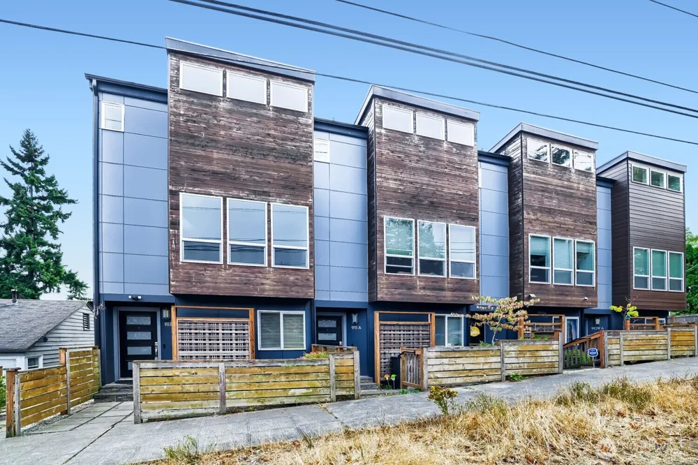 911 104th Street #B Seattle, WA 98133