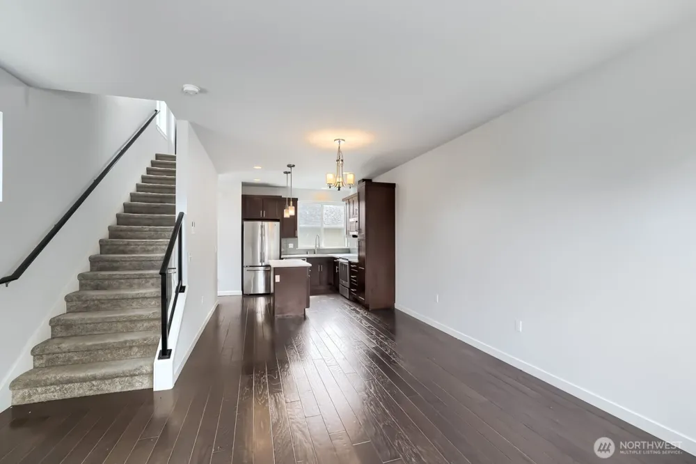 911 104th Street #B Seattle, WA 98133