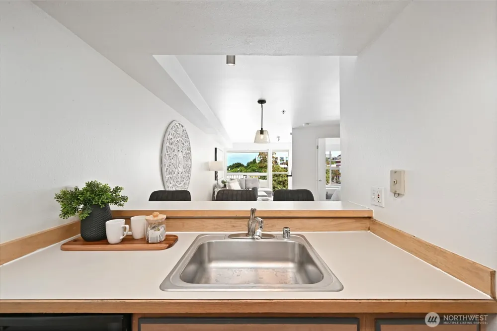 530 Melrose Avenue E #605 Seattle, WA 98102