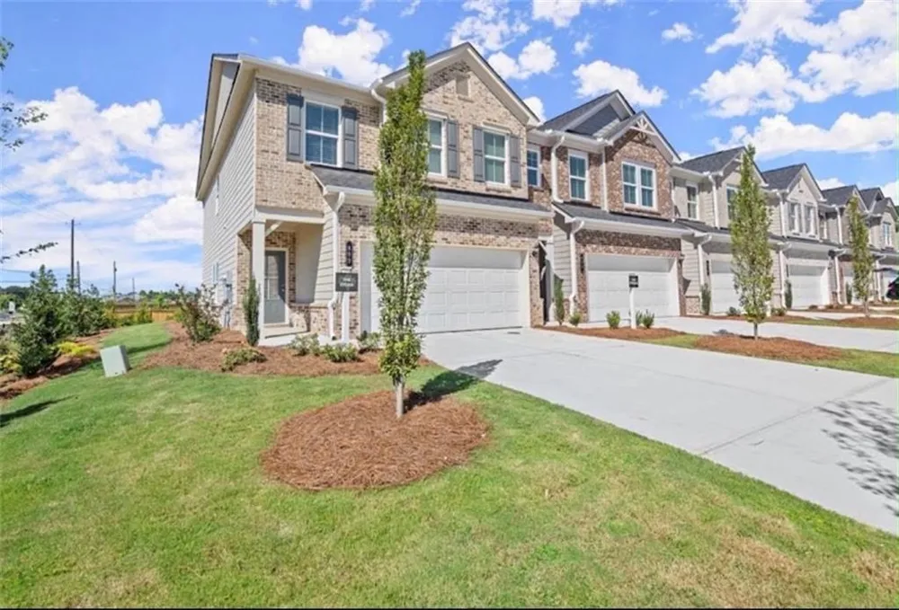 950 Elwood Street Dacula, GA 30019