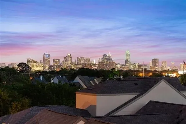 5144 Artemesia Lane Dallas, TX 75209